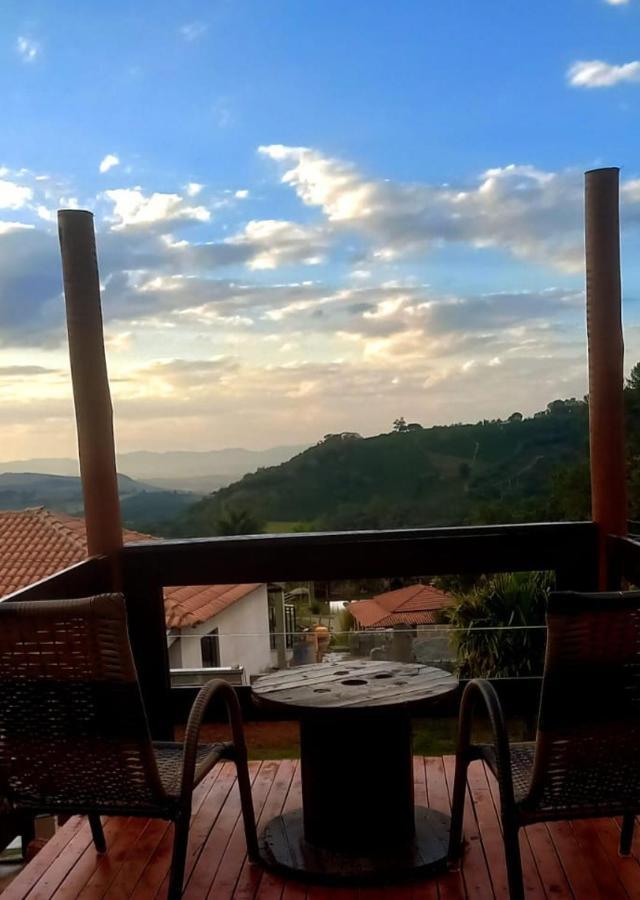 Holiday home Chacara Dos Ypes Bueno Brandao